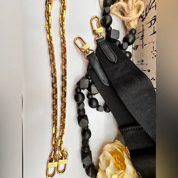 SOLD-Louis Vuitton RARE Coussin Speedy Bandoulière 22 Empreinte - Picture 4 of 5